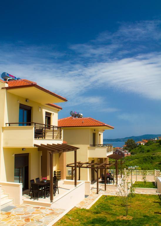Ianthi Maisonettes Nea Roda Esterno foto