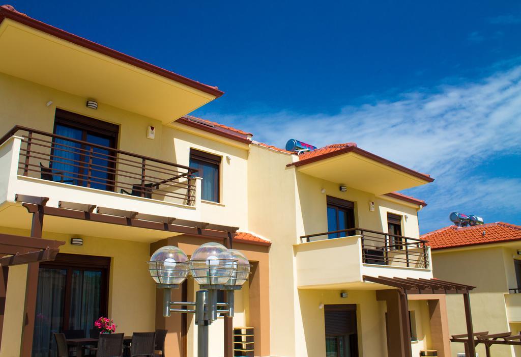 Ianthi Maisonettes Nea Roda Esterno foto