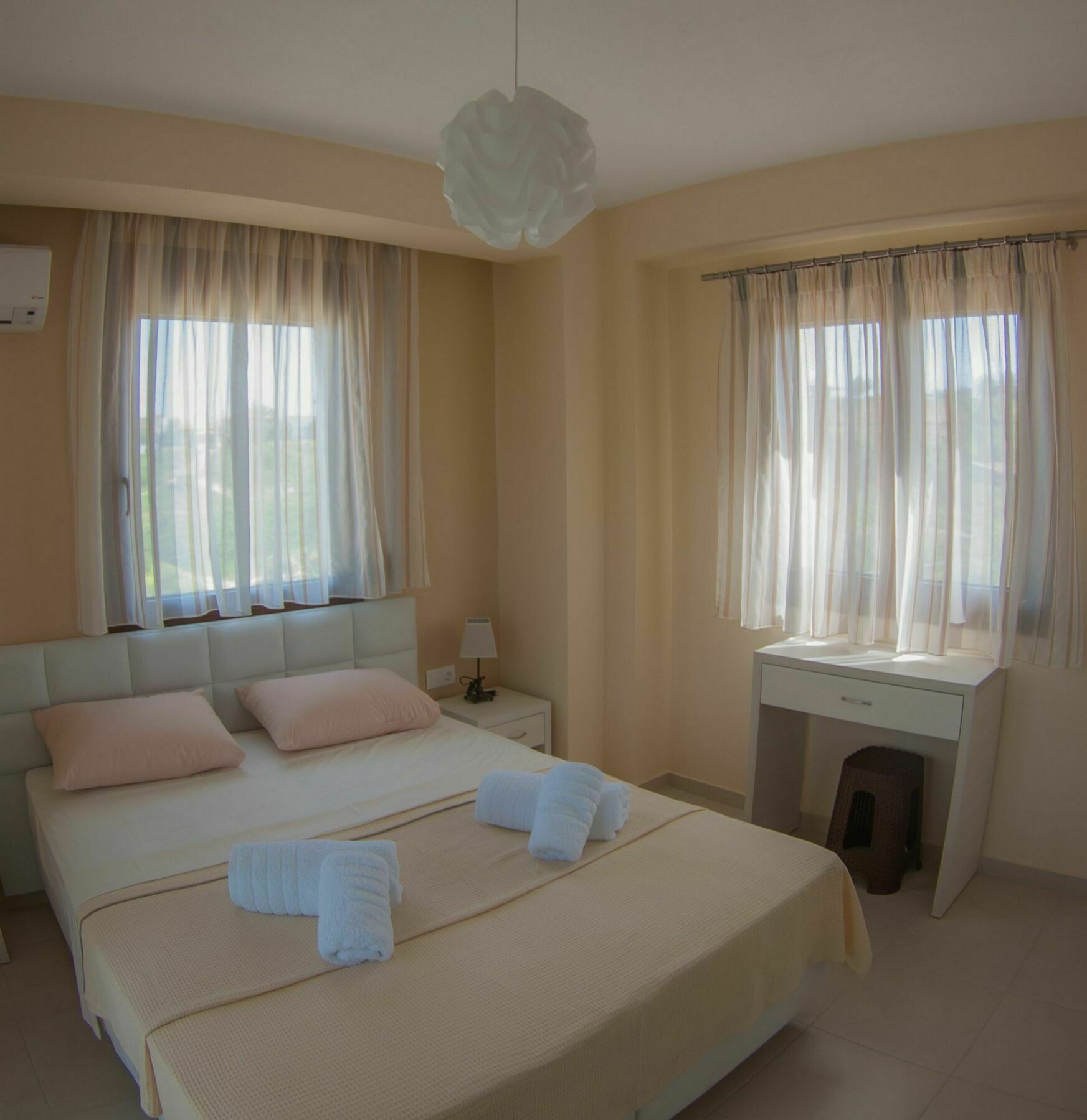 Ianthi Maisonettes Nea Roda Esterno foto
